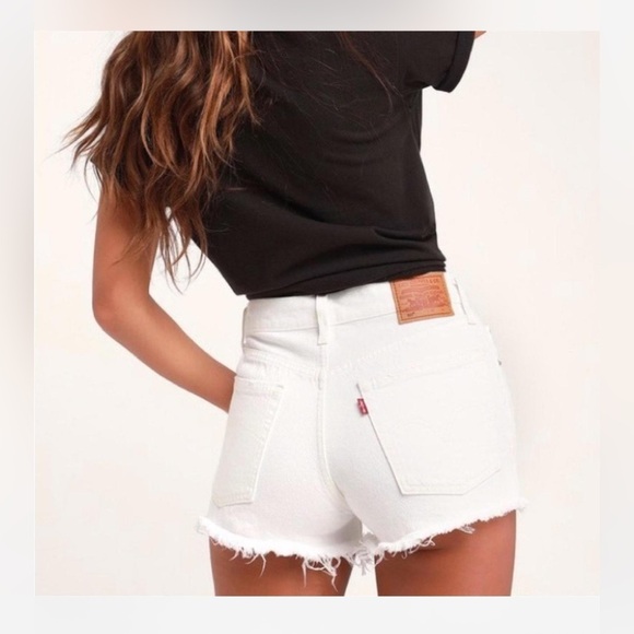 Levi’s 501 Original High Rise Cutoff Denim Shorts - White | W29 - Picture 1 of 7